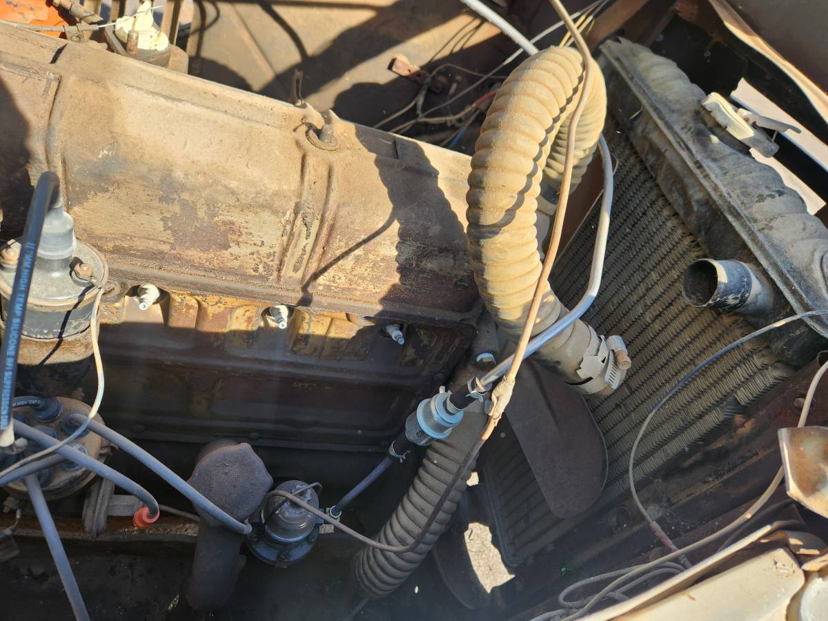 Chevrolet-3100-pickup-1946-grey-8