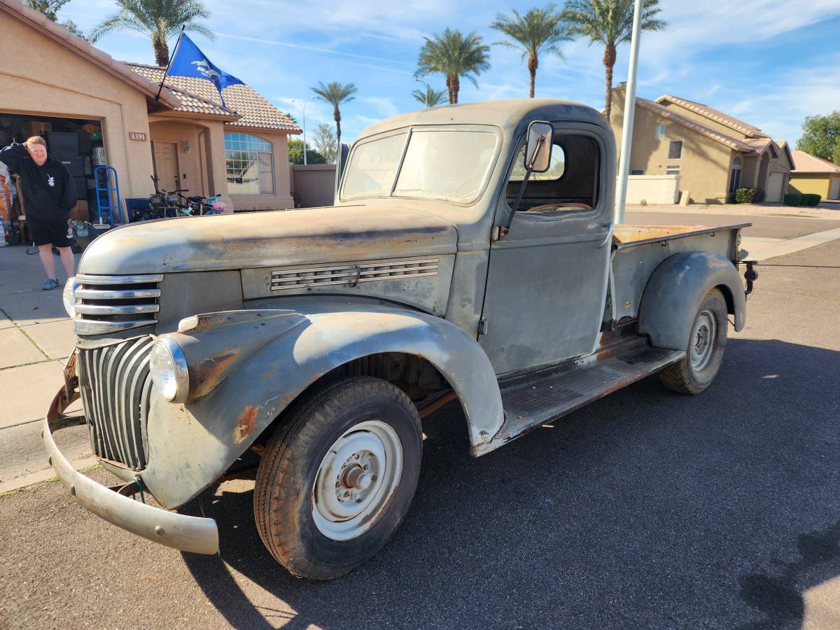 Chevrolet-3100-pickup-1946-grey