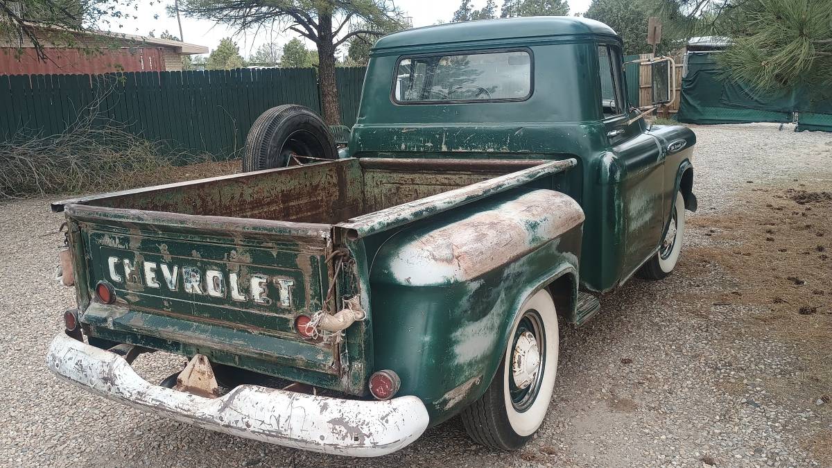 Chevrolet-3100-truck-1957-8