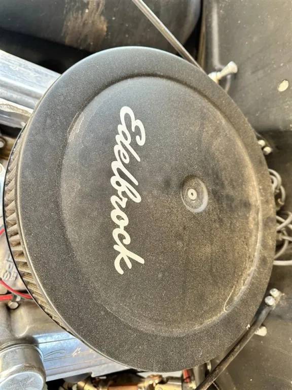 Chevrolet-3600-1953-black-20