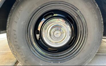 Chevrolet-3600-1953-black-7