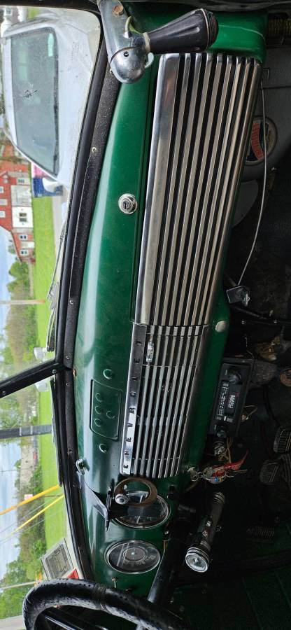 Chevrolet-3600-1953-green-1