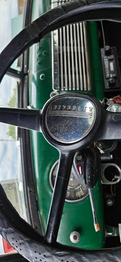 Chevrolet-3600-1953-green