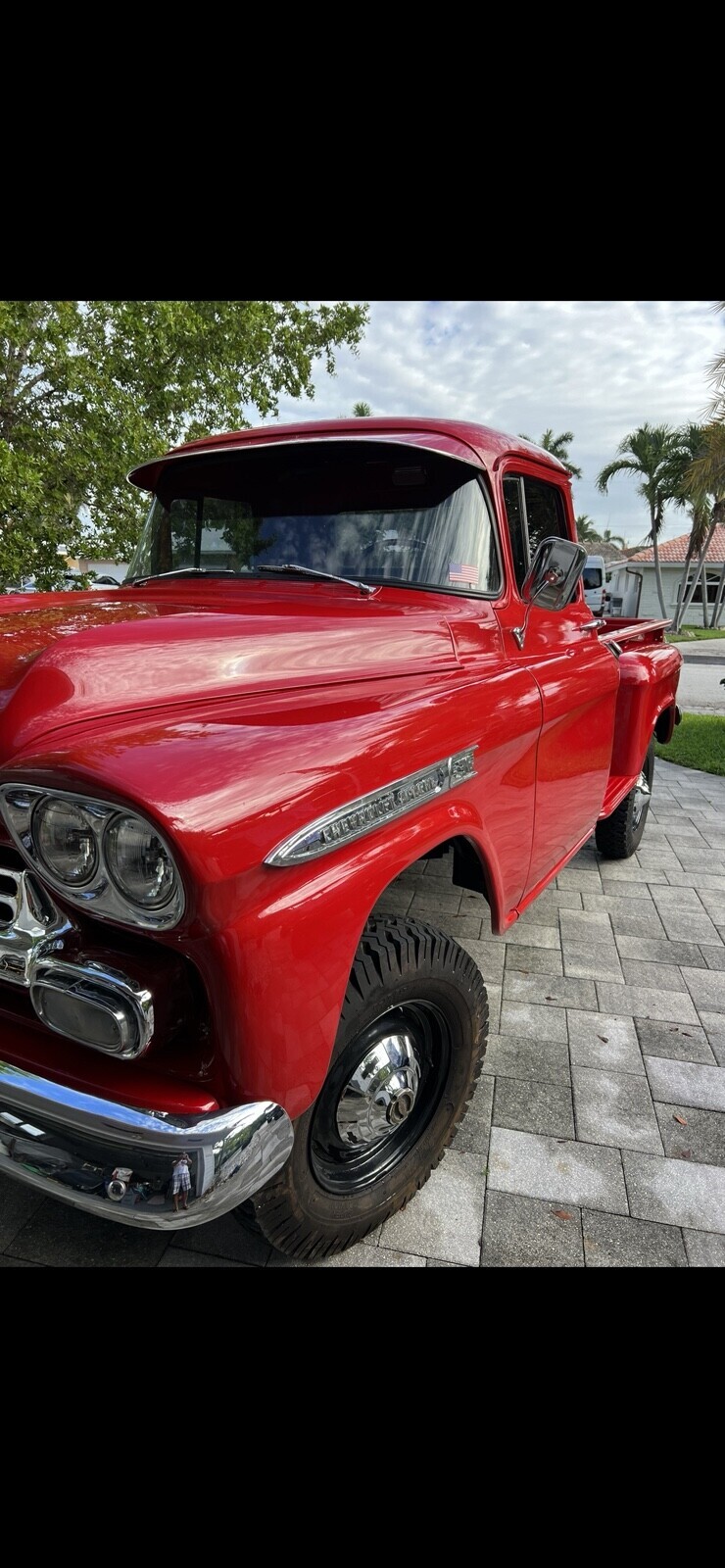 Chevrolet-Apache-1959-12