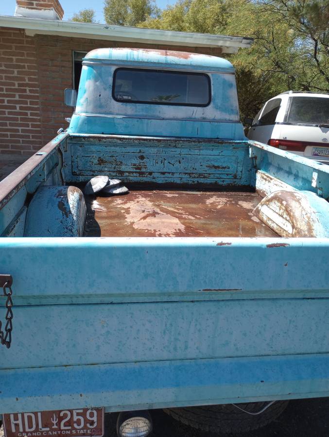 Chevrolet-Apache-32-1958-blue-19