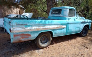 Chevrolet-Apache-32-1958-blue-2