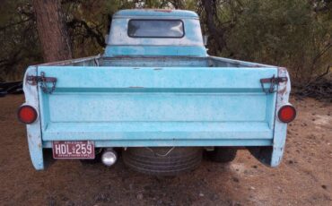 Chevrolet-Apache-32-1958-blue-3