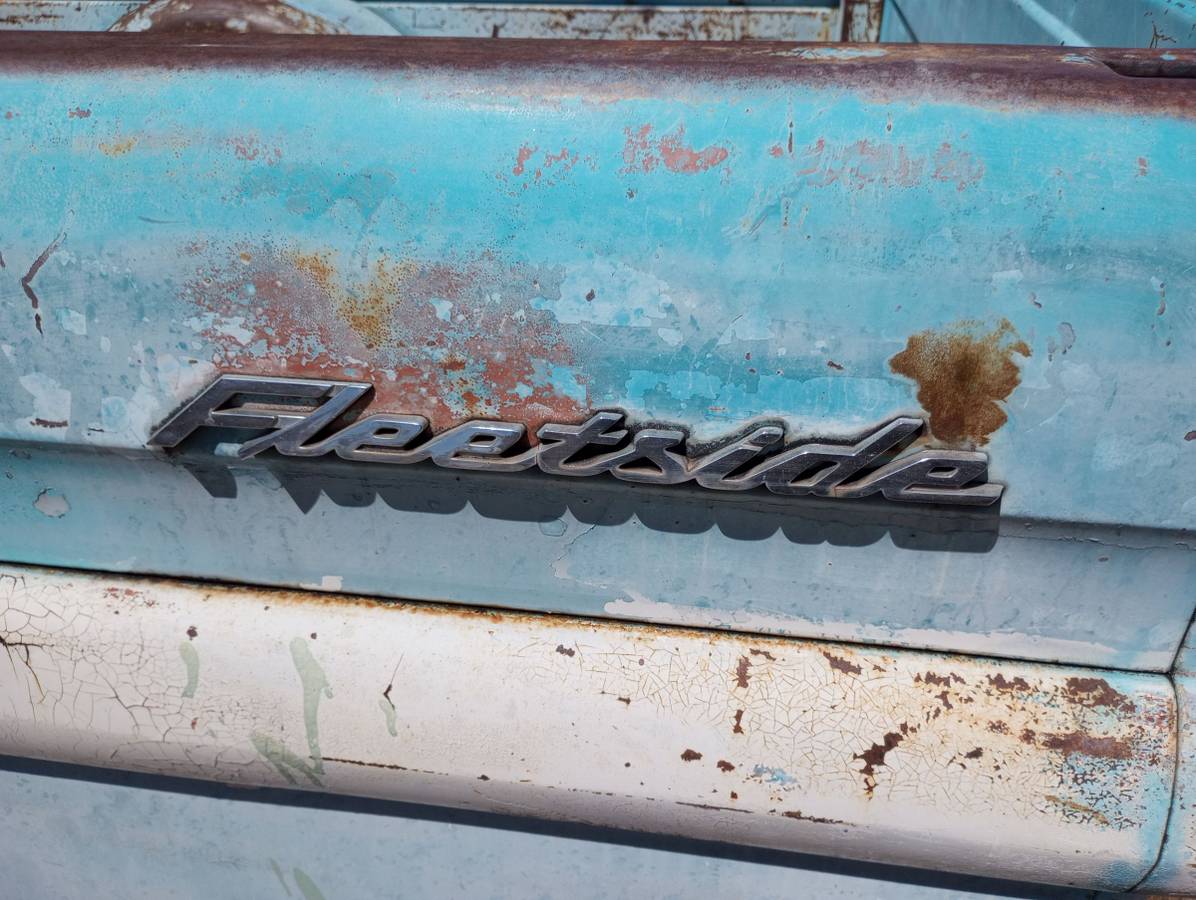 Chevrolet-Apache-32-1958-blue-8