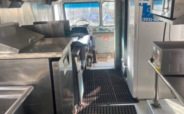 Chevrolet-Apv-cargo-diesel-1979-blue-15