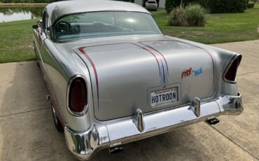 Chevrolet-Bel-Air-1956-2