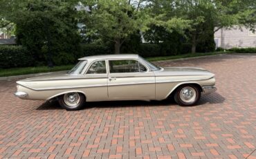 Chevrolet-Bel-Air-1961-1