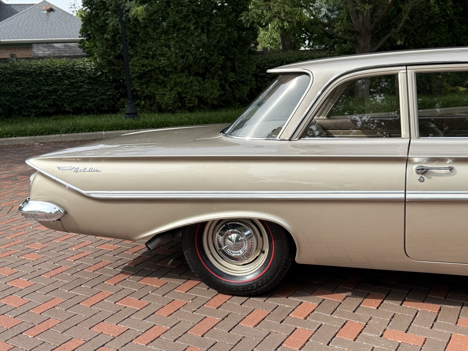 Chevrolet-Bel-Air-1961-18