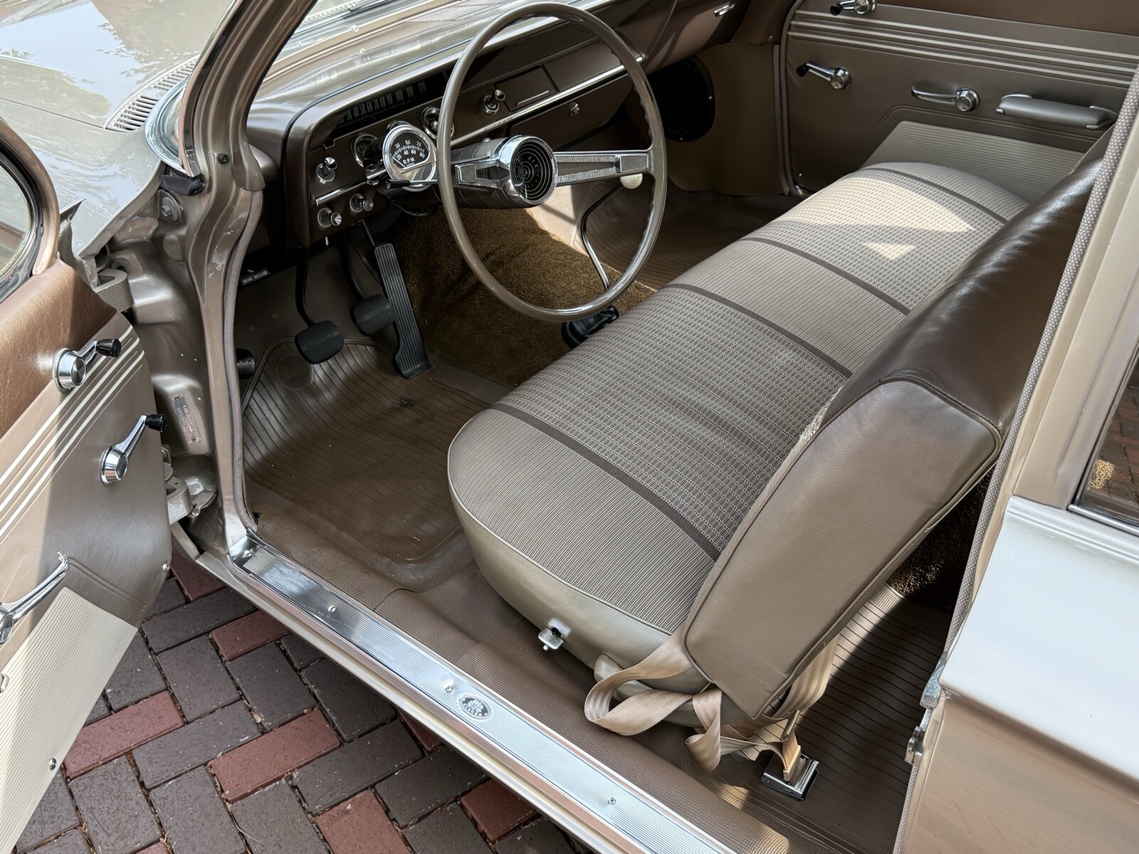 Chevrolet-Bel-Air-1961-29