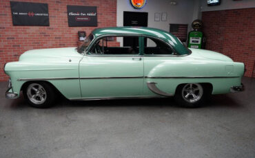 Chevrolet-Bel-Air150210-1953-Wagon-8