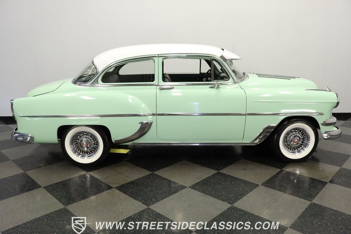 Chevrolet-Bel-Air150210-1954-Coupe-12