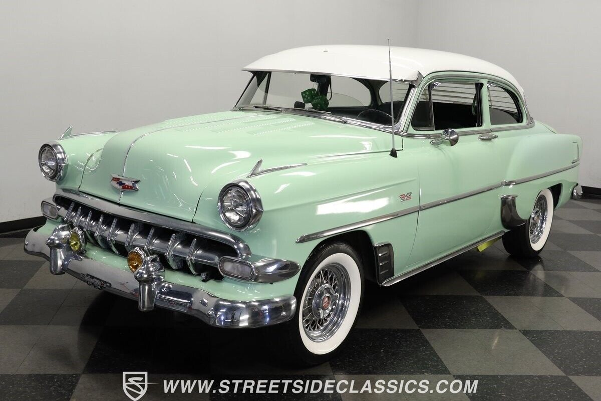Chevrolet-Bel-Air150210-1954-Coupe-17