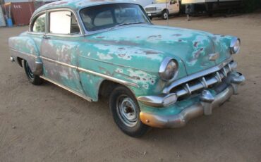 Chevrolet-Bel-Air150210-1954-Sedan-2