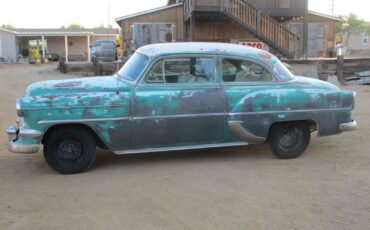 Chevrolet-Bel-Air150210-1954-Sedan-3