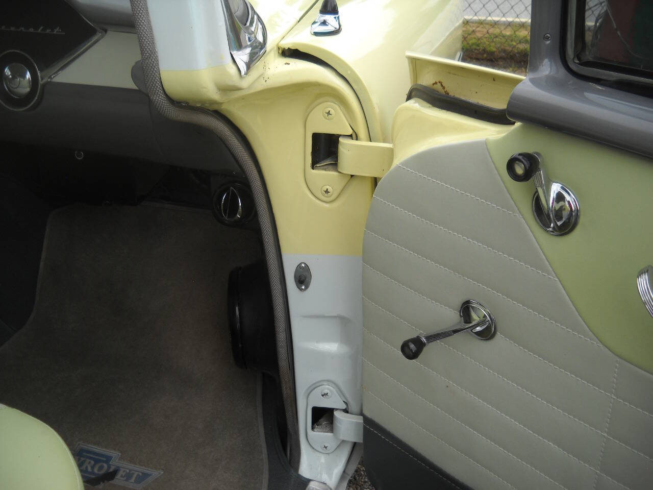 Chevrolet-Bel-Air150210-1956-Sedan-16