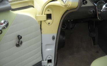 Chevrolet-Bel-Air150210-1956-Sedan-17