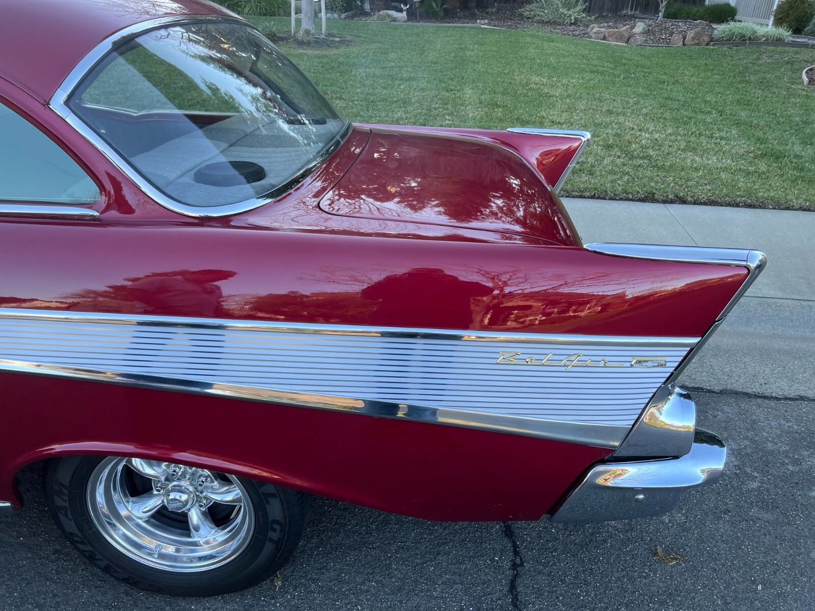 Chevrolet-Bel-Air150210-1957-Classic-Car-12