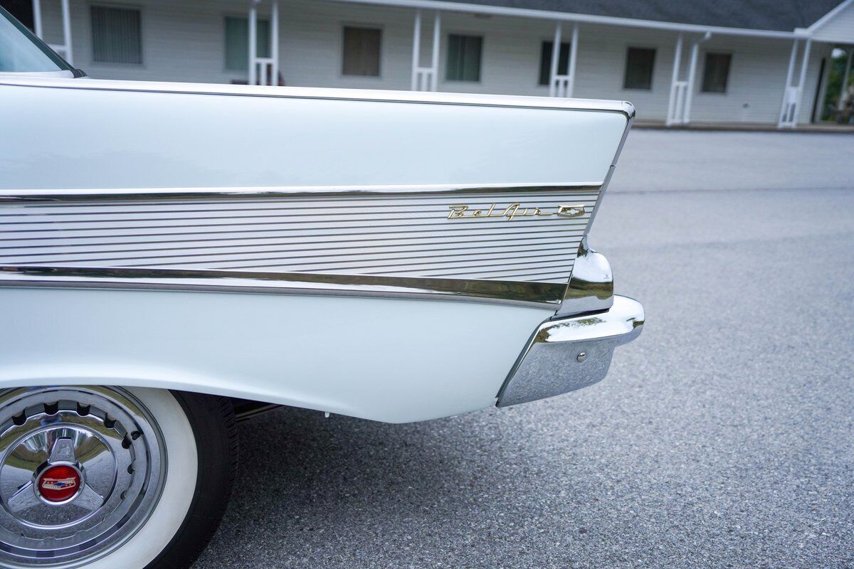 Chevrolet-Bel-Air150210-1957-Coupe-34