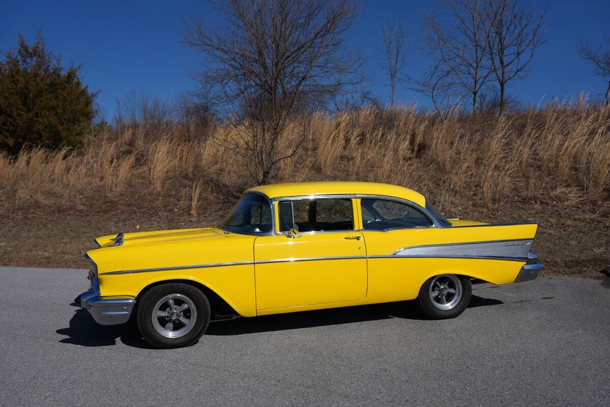 Chevrolet-Bel-Air150210-1957-Sedan-3