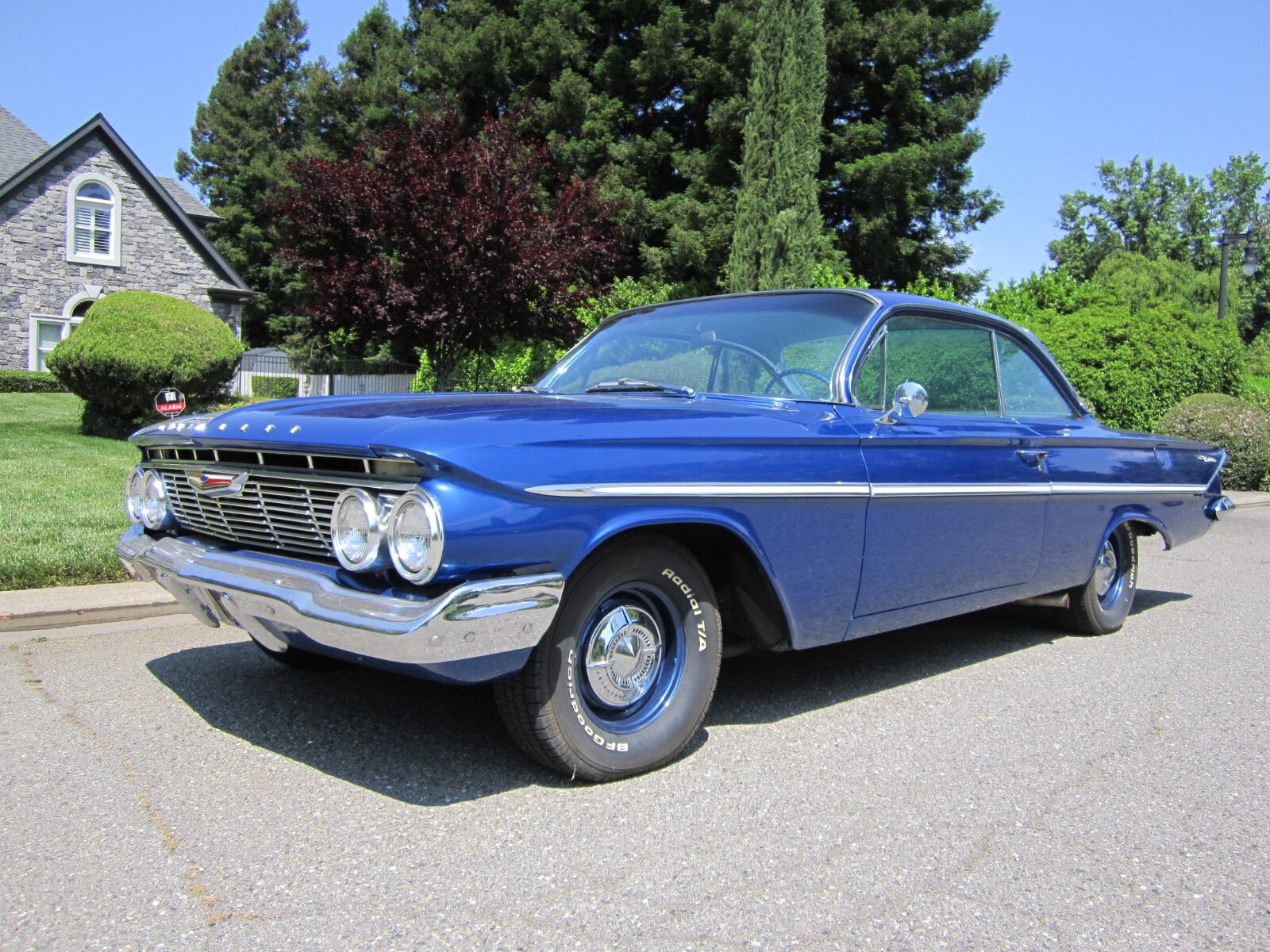 Chevrolet-Bel-Air150210-1961-2-Door-1