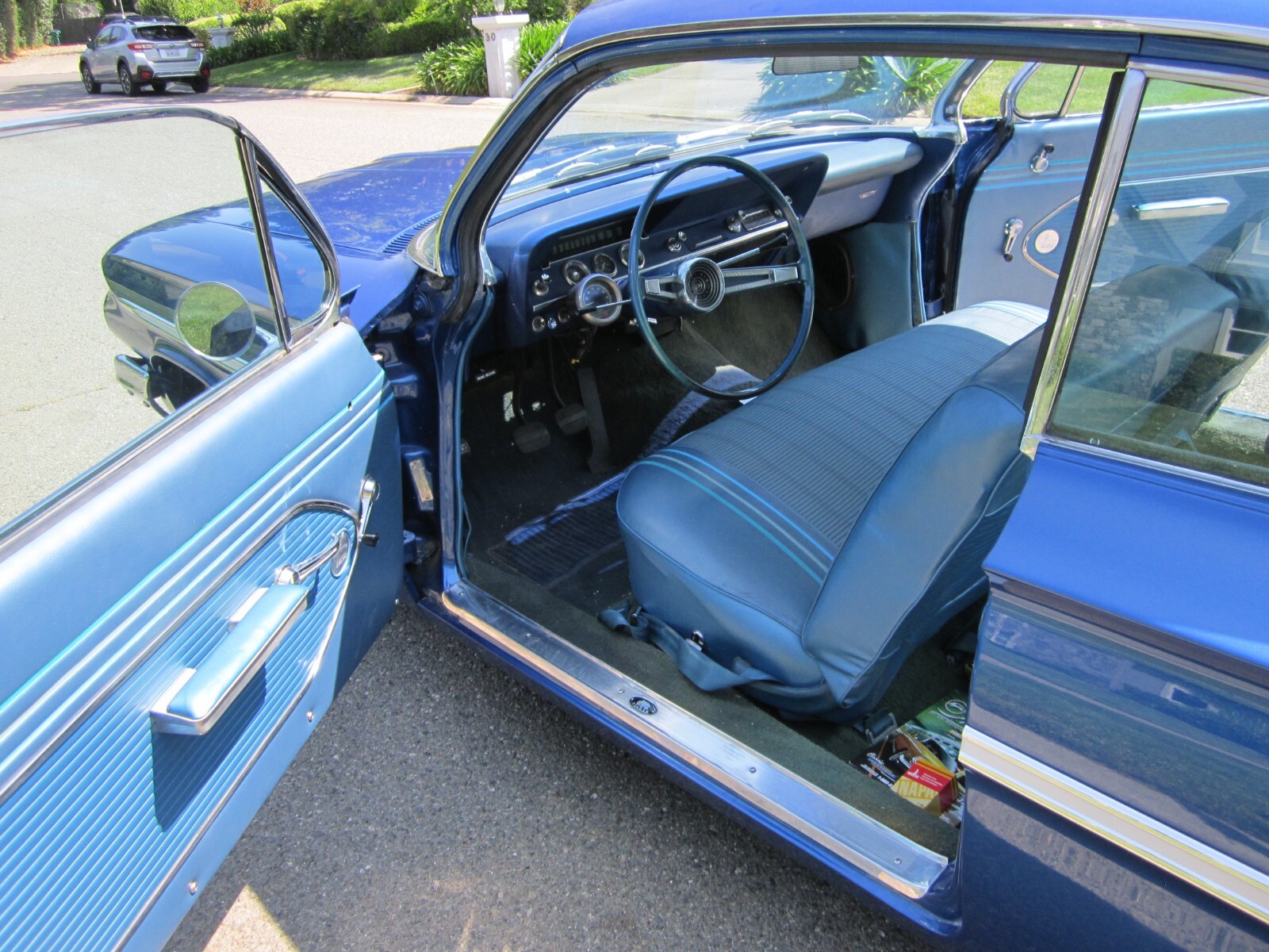 Chevrolet-Bel-Air150210-1961-2-Door-9