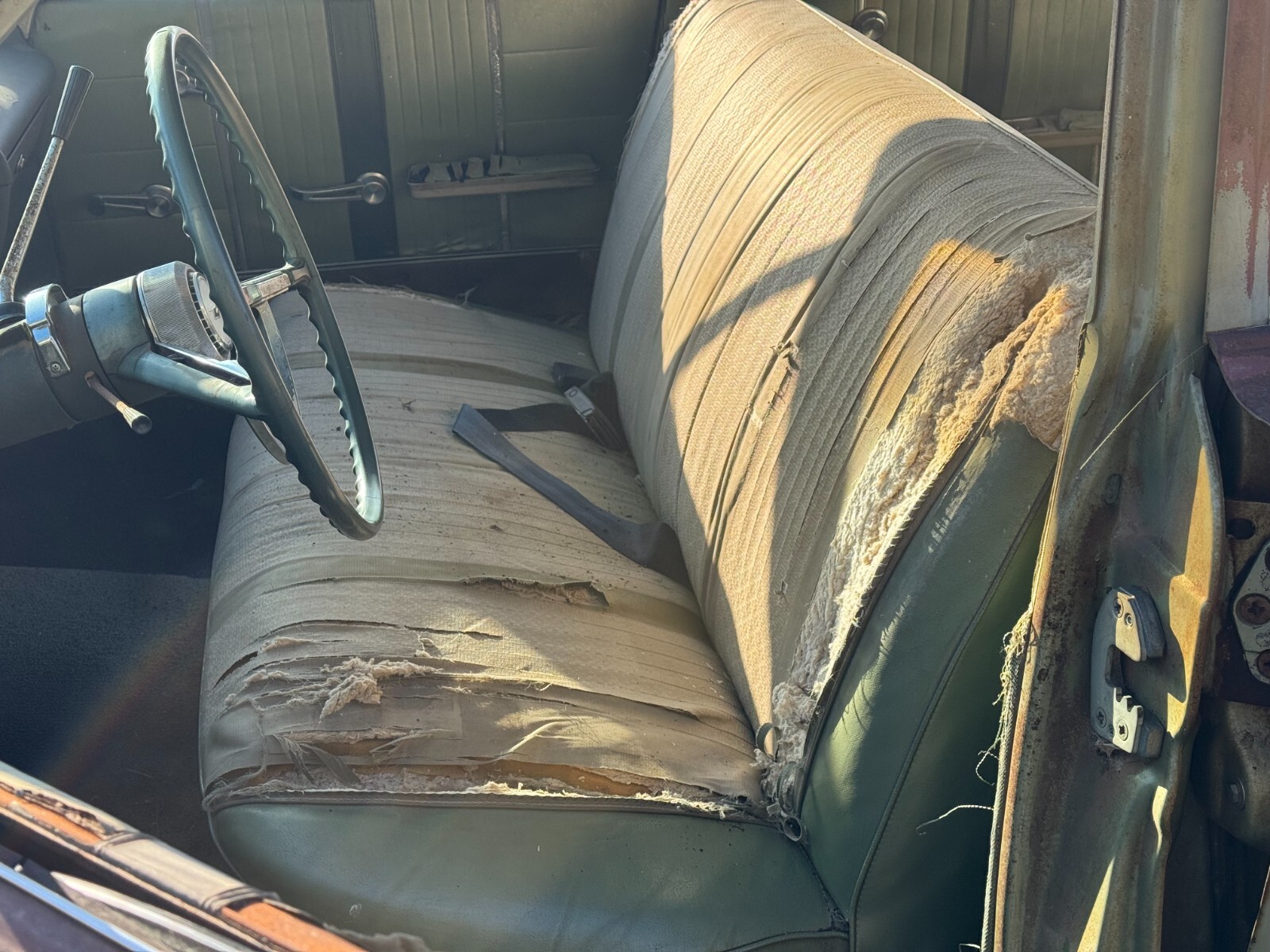 Chevrolet-Bel-Air150210-1964-Sedan-17