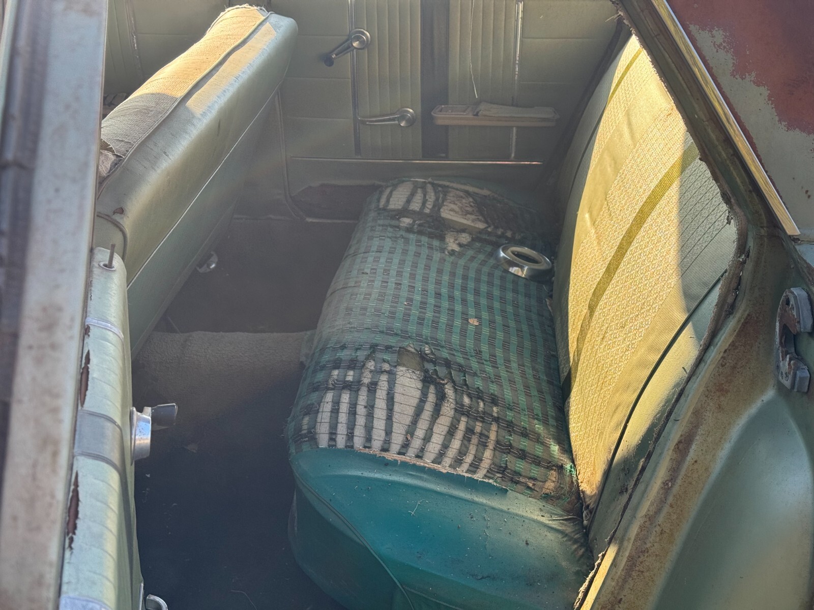 Chevrolet-Bel-Air150210-1964-Sedan-18