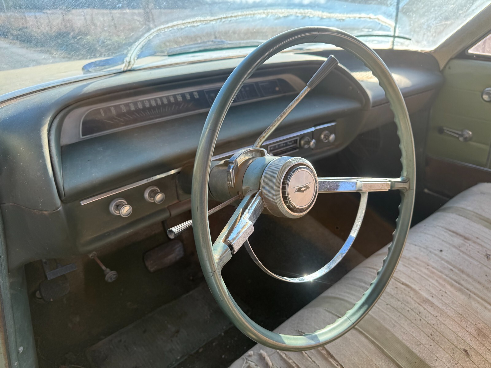 Chevrolet-Bel-Air150210-1964-Sedan-19