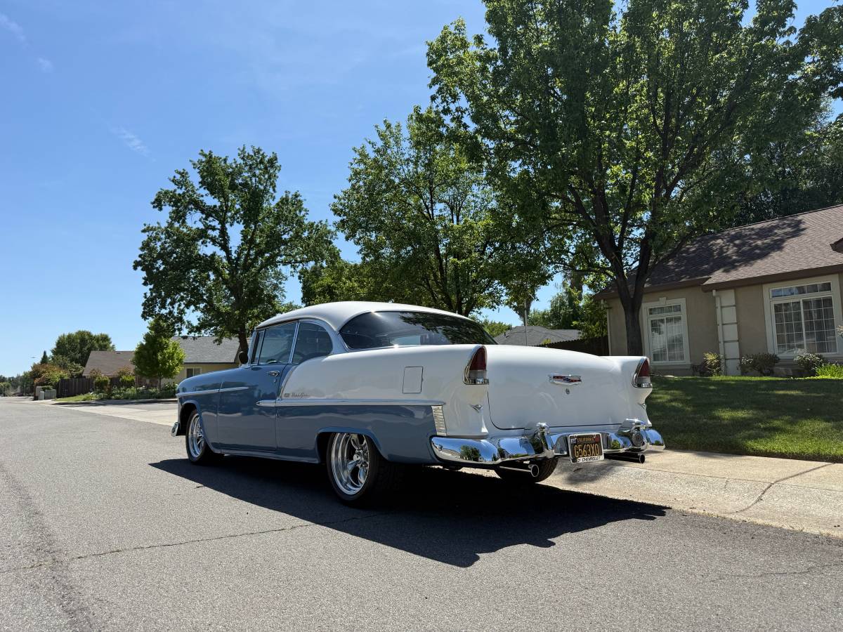 Chevrolet-Bel-air-1955-blue-2