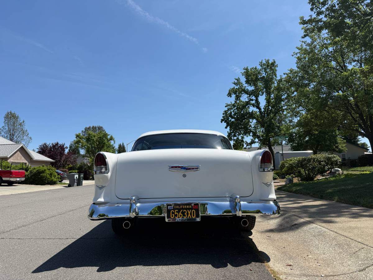 Chevrolet-Bel-air-1955-blue