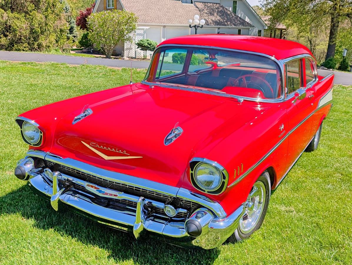 Chevrolet Bel air  1957 red