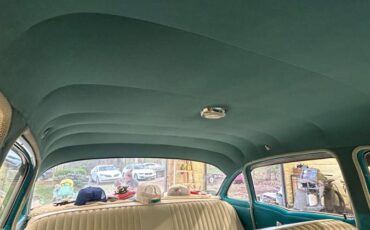 Chevrolet-Bel-air-4-door-1956-custom-6