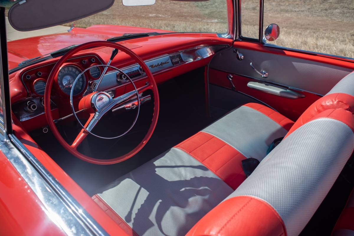 Chevrolet-Bel-air-convertible-1957-red-10