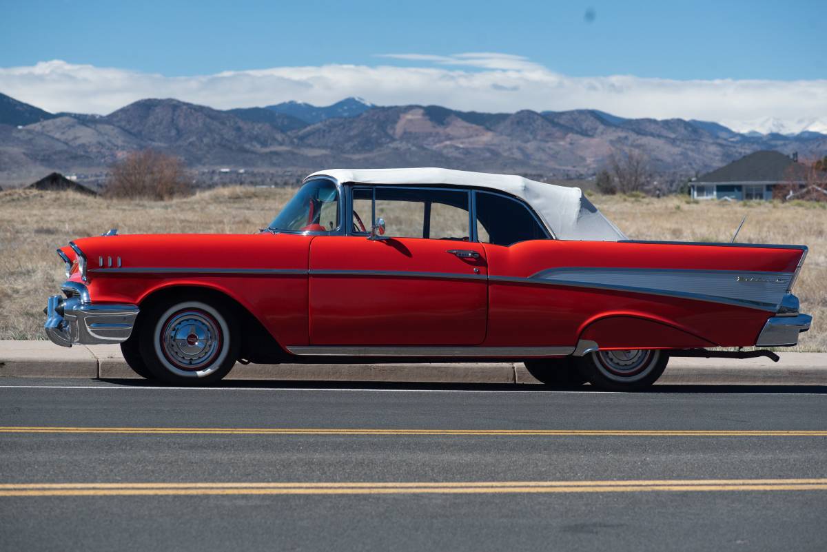 Chevrolet-Bel-air-convertible-1957-red-11