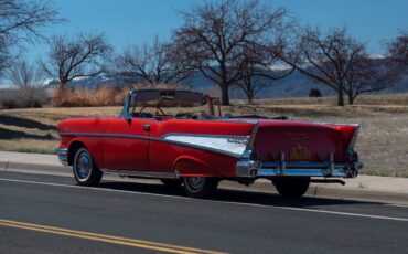 Chevrolet-Bel-air-convertible-1957-red-2