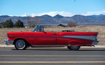 Chevrolet-Bel-air-convertible-1957-red-5