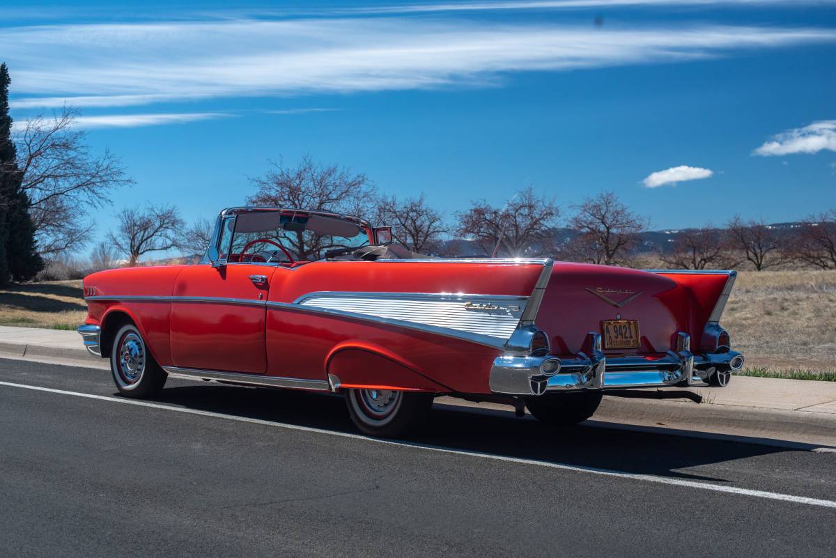 Chevrolet-Bel-air-convertible-1957-red-6