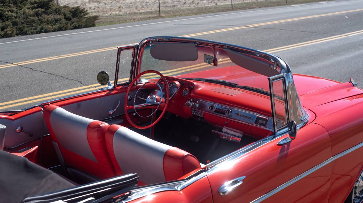 Chevrolet-Bel-air-convertible-1957-red