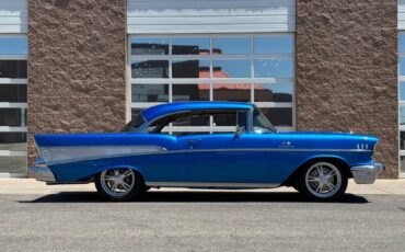 Chevrolet-Bel-air-prostreet-rest-1957-blue-13
