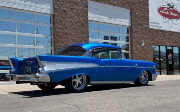 Chevrolet-Bel-air-prostreet-rest-1957-blue-7