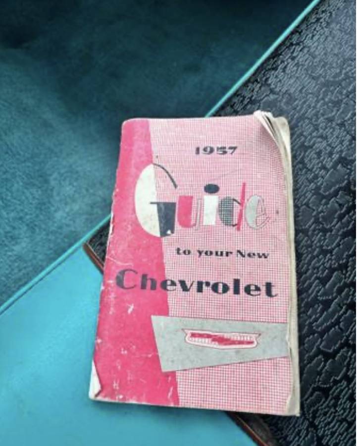 Chevrolet-Belair-1957-10
