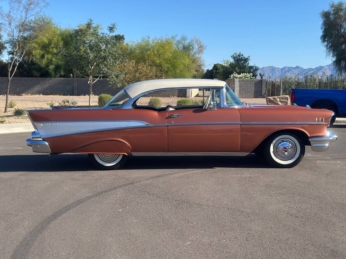 Chevrolet-Belair-1957-3