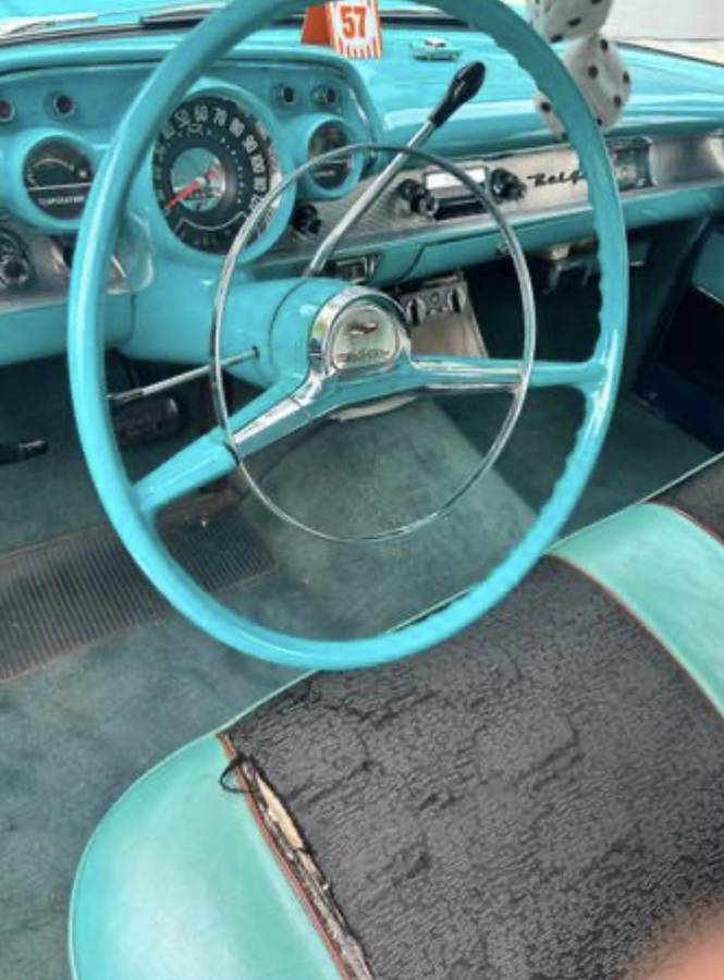 Chevrolet-Belair-1957-4
