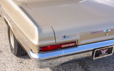 Chevrolet-Biscayne-1966-Coupe-20
