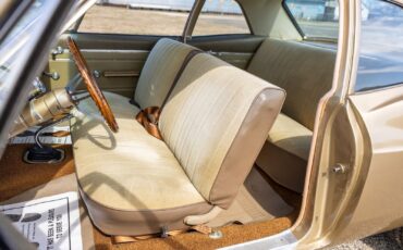 Chevrolet-Biscayne-1966-Coupe-26