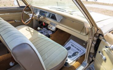 Chevrolet-Biscayne-1966-Coupe-32